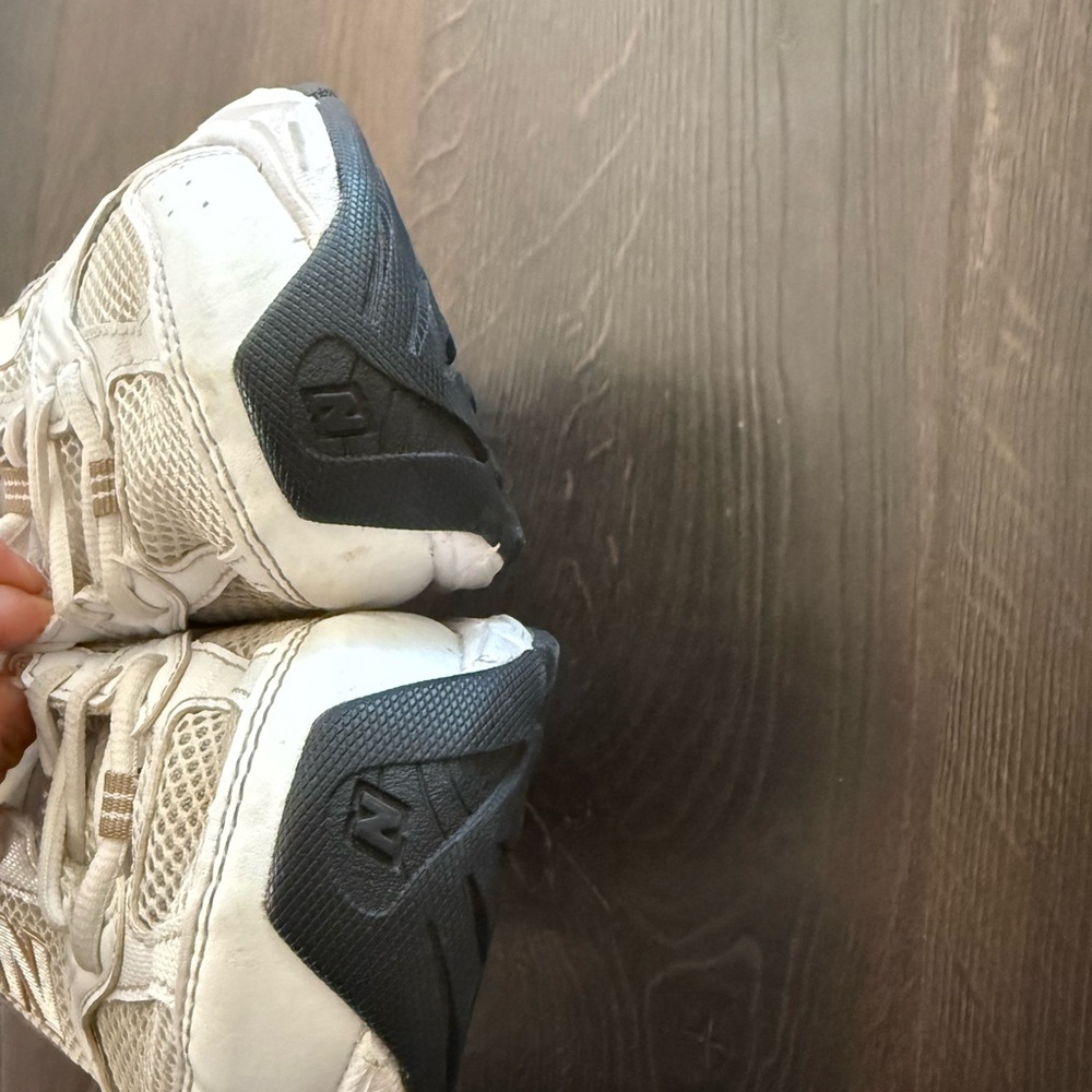 New Balance 530 - Picture 4 of 6